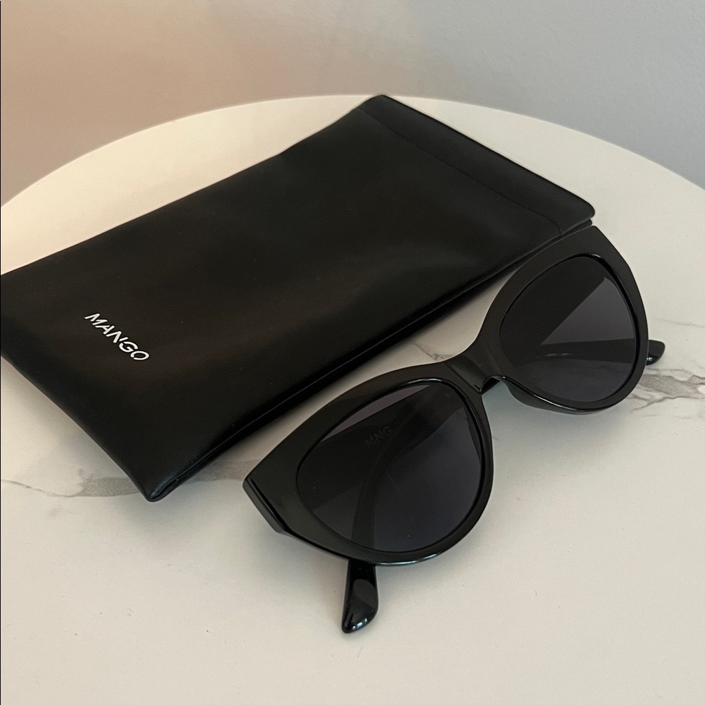Mango Sleek Black Cat-Eye Sunglasses with bag